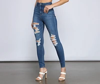 Classic High Rise Super Skinny Destructed Jeans