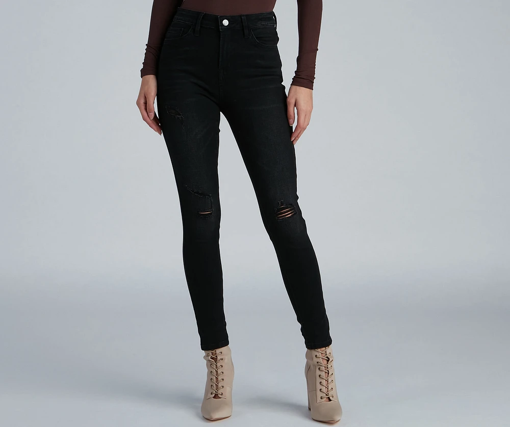 New Town Mid-Rise Distressed Crop Skinny Jeans