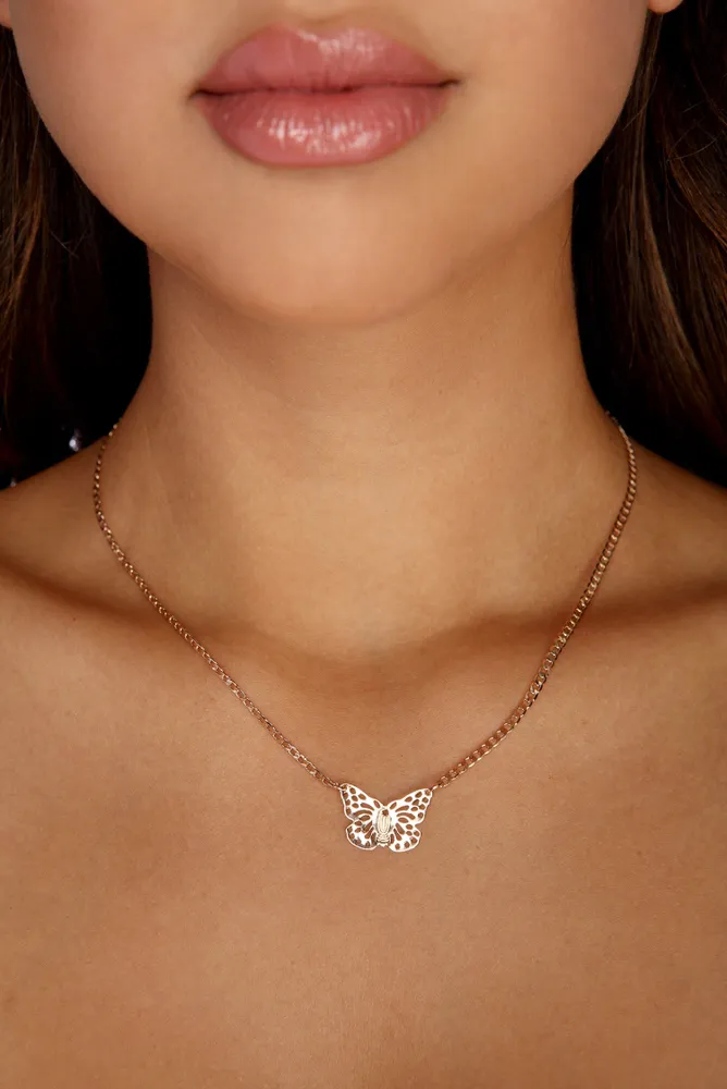 Francesca's Carli Butterfly Charm Necklace | CoolSprings Galleria