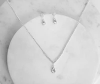 A Drop Of Glam Necklace Set