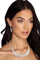 Glamour Tear Drop Necklace And Earrings Set