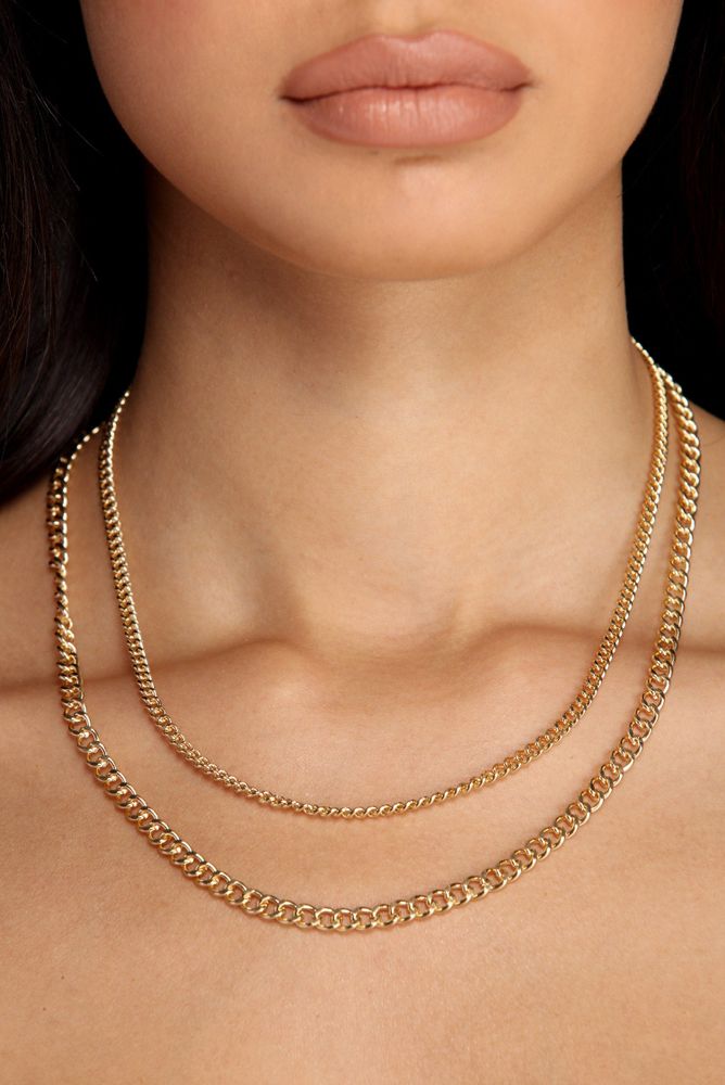 layered chain link necklace