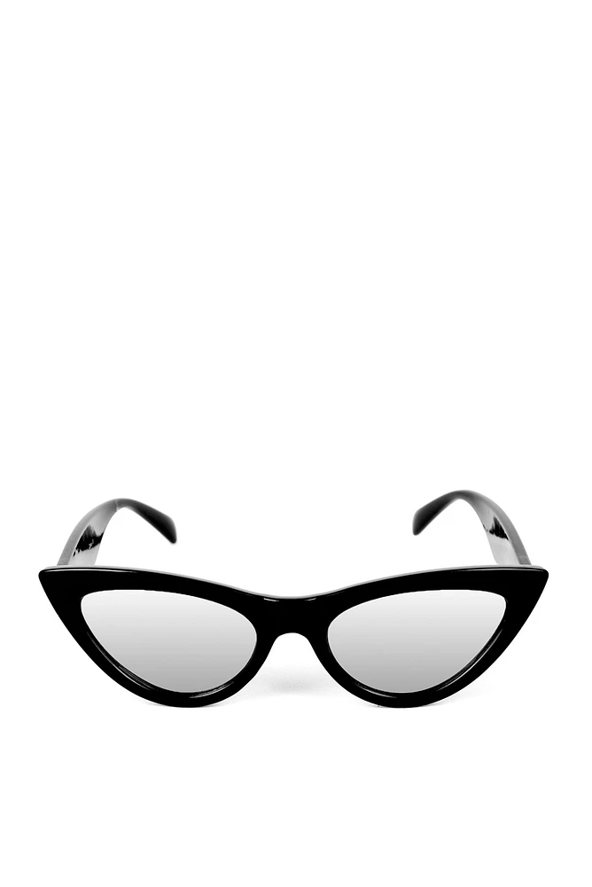 Stepping Up Cat Eye Sunglasses