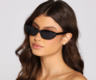 Trendy Stunner Cat-Eye Sunglasses