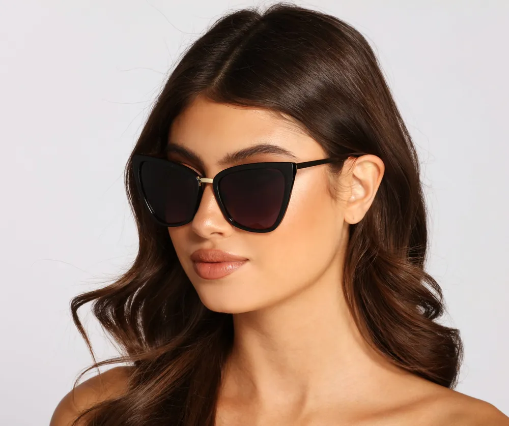 Women's Oversized V Cat Eye Sunglasses