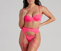 So Alluring Lace Lingerie Set