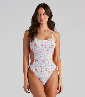 Cute And Charming Floral Swimsuit