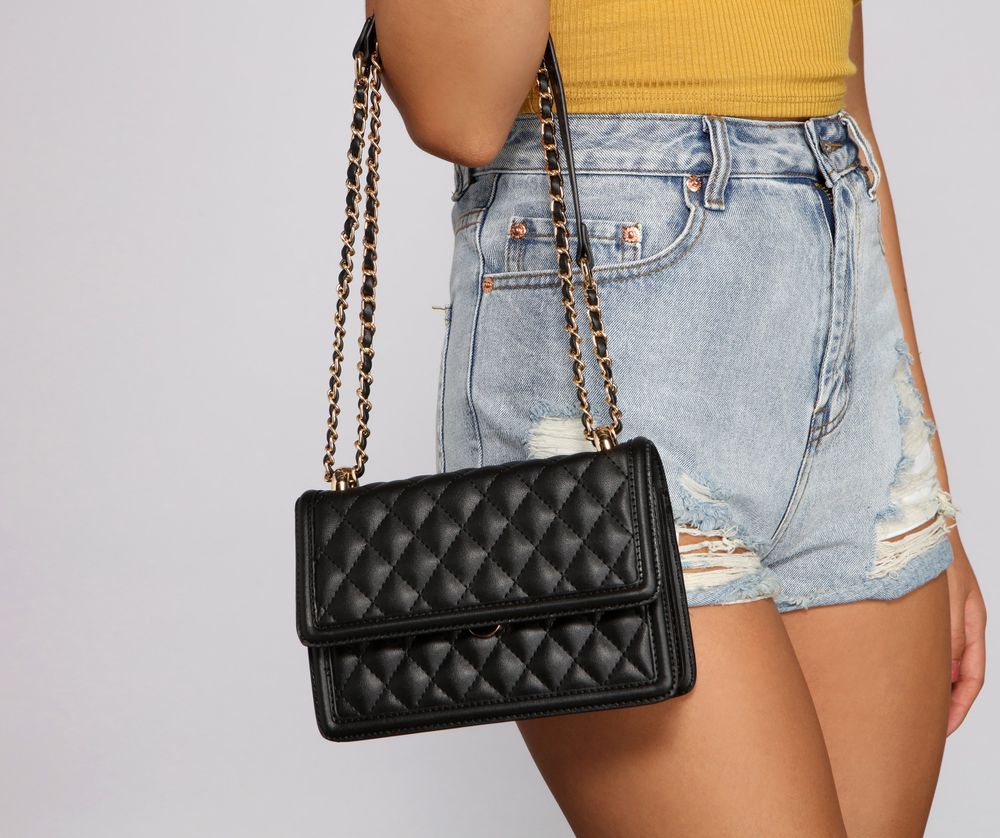 Real Stunner Black Quilted Crossbody Bag