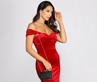 Comin' Clutch Glitter Mesh Evening Bag
