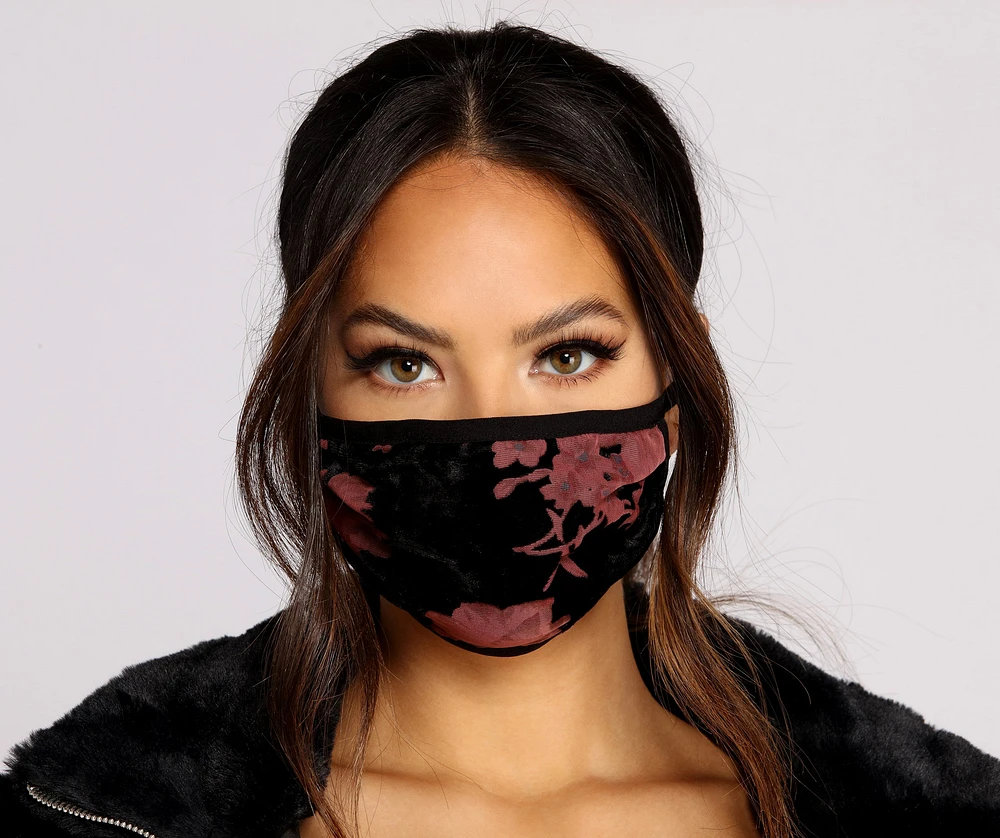 Velvet Floral Face Mask With Earloops