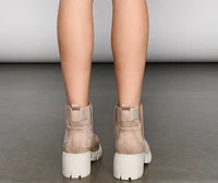 Trendy Chelsea Lug Sole Booties