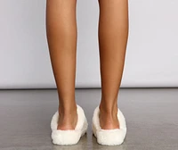 So Cozy Faux Fur Slides