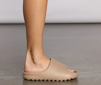 Essential Basic Lug Slides