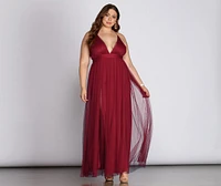 Plus Elisabeth Pleated Tulle Formal Dress