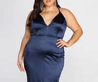Plus Elin Satin Evening Dress
