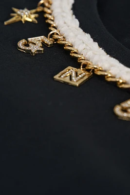 Necklace Detail T-Shirt | Ema&Carla