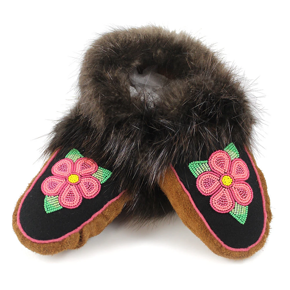 Karen Nicloux Ladies 9 Moccasins