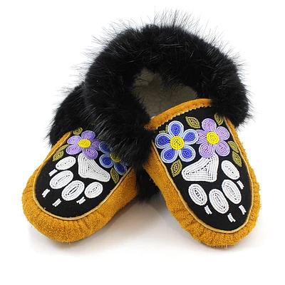 Rhonda Chartrand Ladies 8 Moccasins