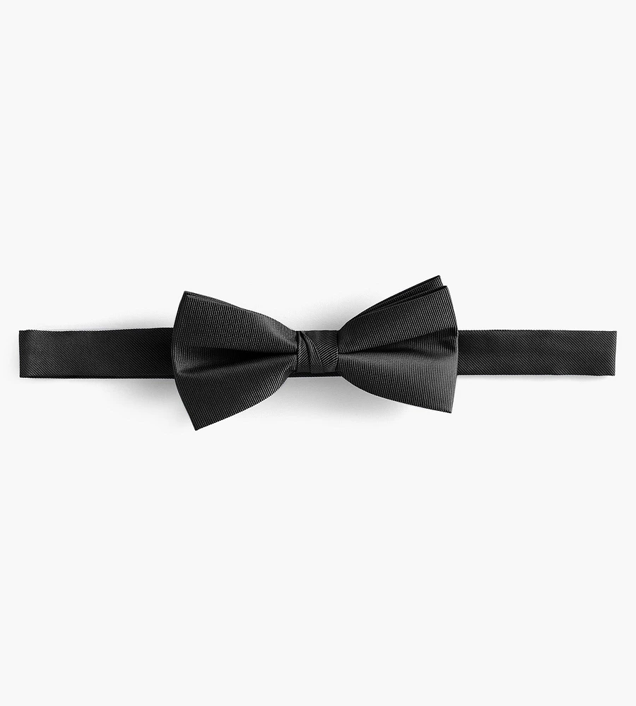 Solid Bow Tie