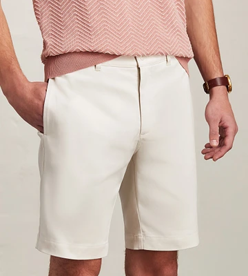 Modern Fit Performance Stretch Chino Shorts