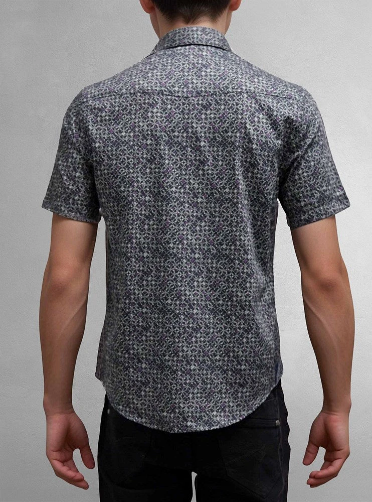 Men's casual short sleeve shirt