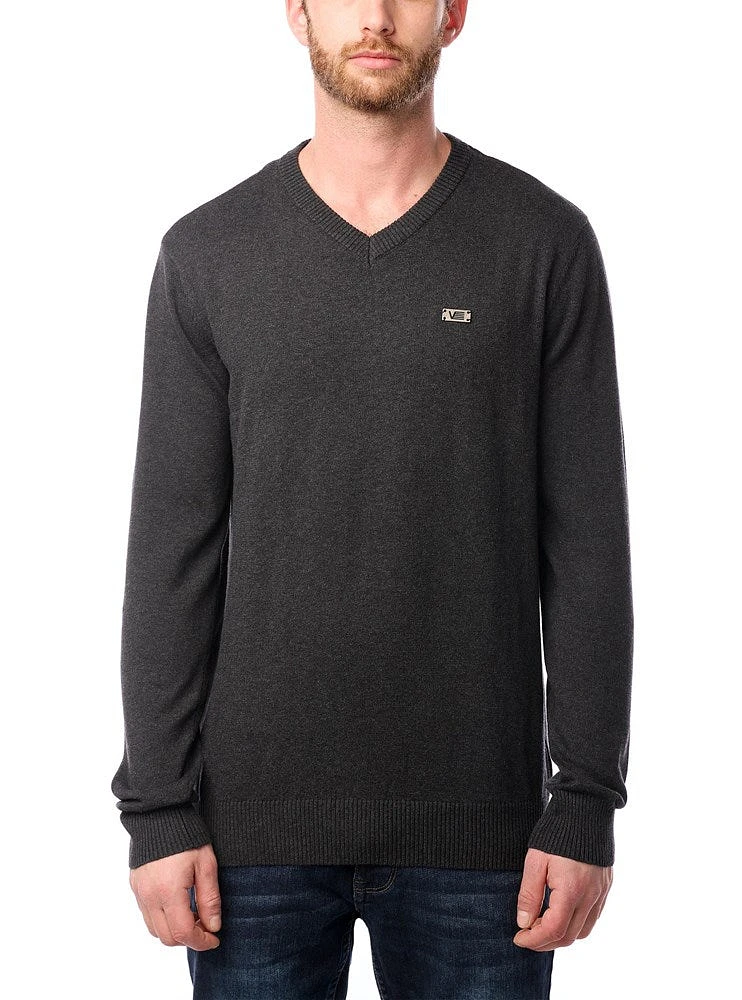 Men's basic v-neck sweater