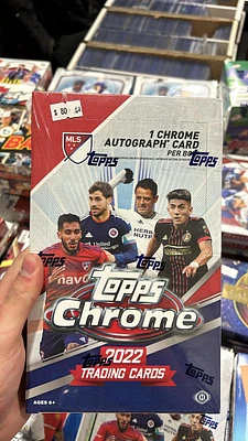 Topps Chrome 2022 Soccer Cards Hobby Box