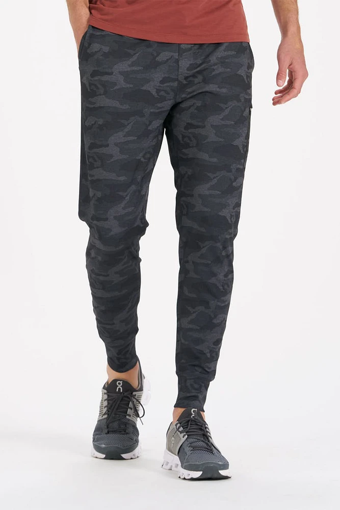 Sunday Performance Jogger | Black Camo