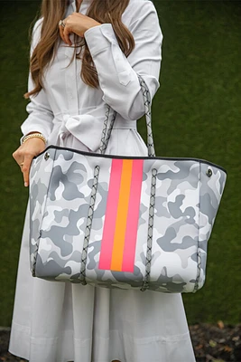 Neoprene Tote | White Camo Coral/Peach