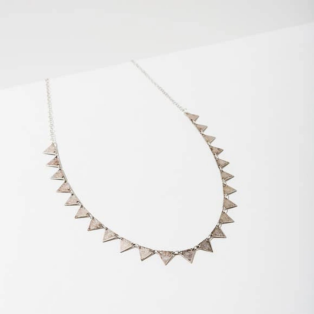 Candra Triangle Necklace | Silver