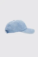 La casquette avec broderie