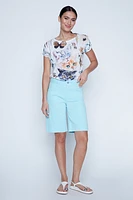 Wide leg colored denim bermuda