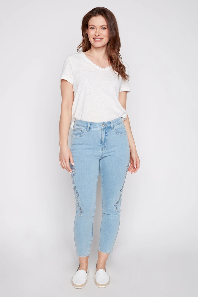 Slim leg floral embroidery jean