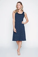 La robe d'été à mini pois
