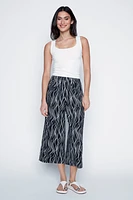Le pantalon gaucho imprimé à pois multiples