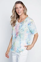 Le t-shirt dévoré avec fronces