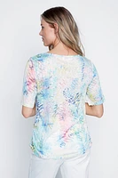Le t-shirt dévoré avec fronces