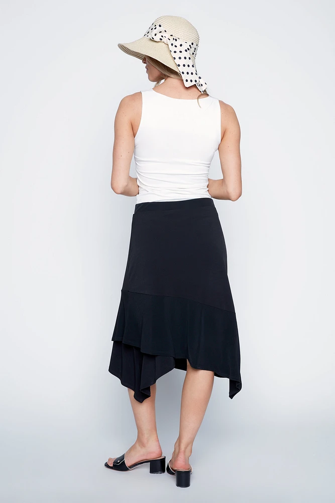Solid asymmetric skirt