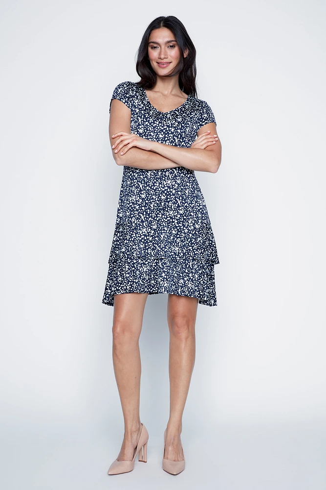 La robe à volants au motif pois