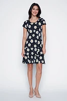 La robe à volants motif pois et marguerites