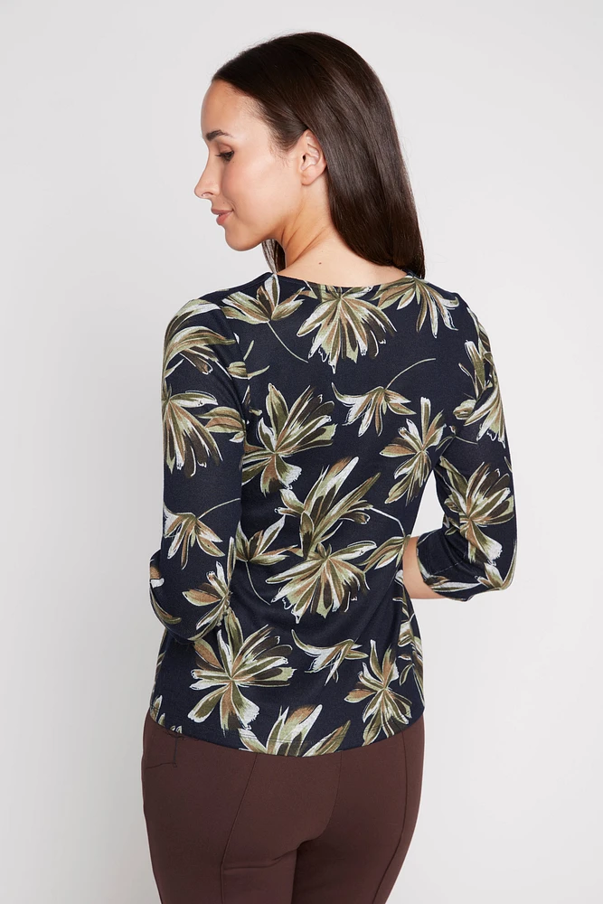 Leaf print gromet detail knit top