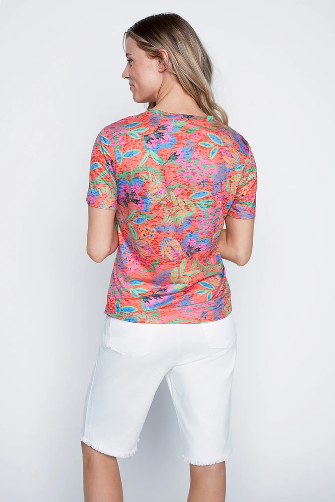 Le t-shirt imprimé feuille dévorée