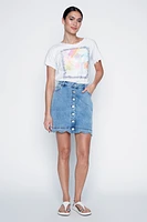 La jupe-short en jean à ourlet festonné