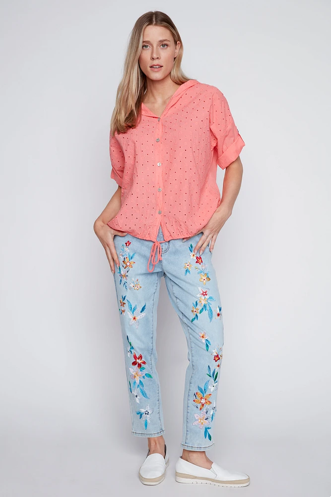 La blouse à œillets en coton