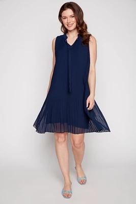 Solid pleated dress