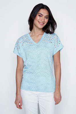Le t-shirt dévoré fleuri