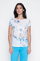 Le t-shirt doux à imprimé floral