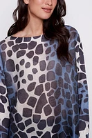 Le pull en tricot à imprimé animalier