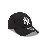 MLB Hat 940 The League Black and White Yankees