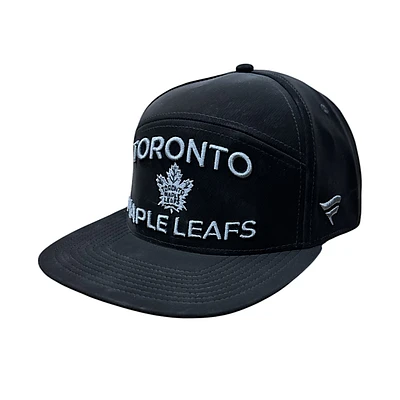NHL Hat Snapback Authentic Pro Rink Side Road Velvet 2026 Maple Leafs